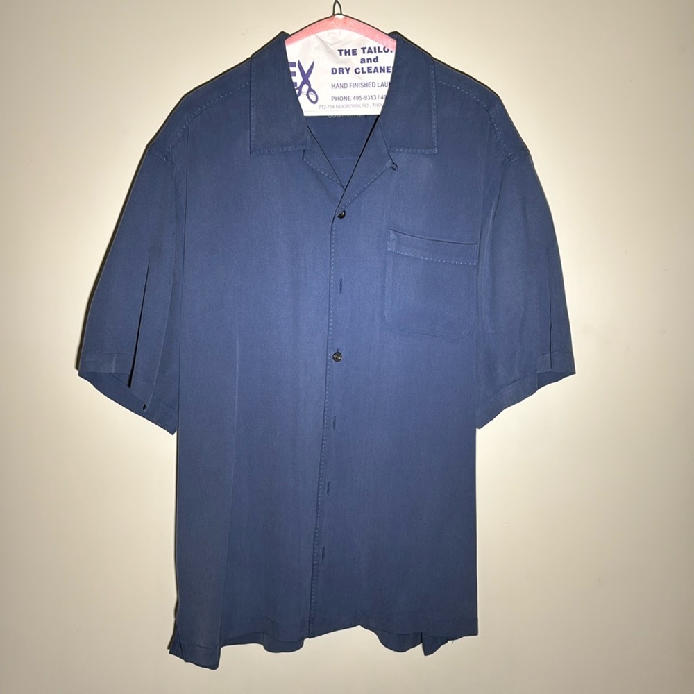 Tommy Bahama Men’s Blue Casual Button Down Short Sleeve Shirt